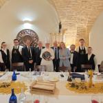 La premiazione della brigata di cucina e di sala con il prefetto, il sindaco e il VPV D'Alessio